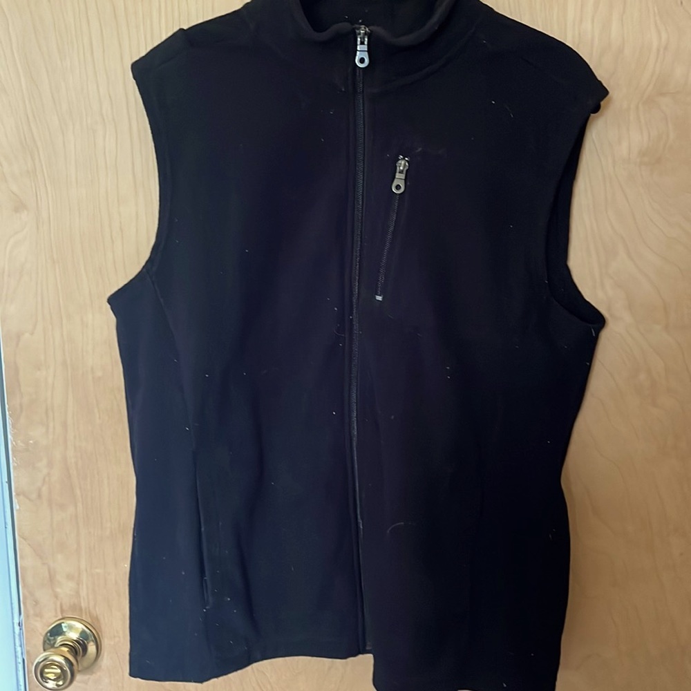Croft and Barrow fleece zip vest